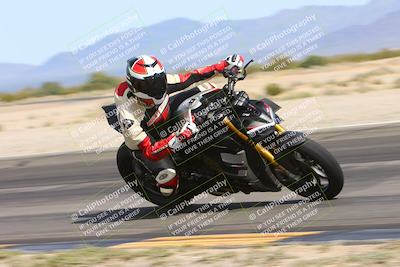 media/Mar-10-2024-SoCal Trackdays (Sun) [[6228d7c590]]/12-Turn 14 Inside (145pm)/